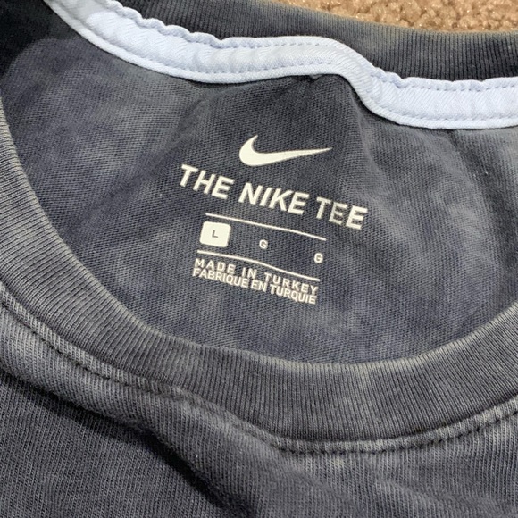 Nike NYC Borough Graphic Tee Tshirt - Picture 5 of 5